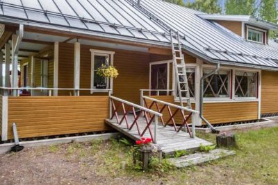 MÄNTYNIEMI mökki Huutotöyry